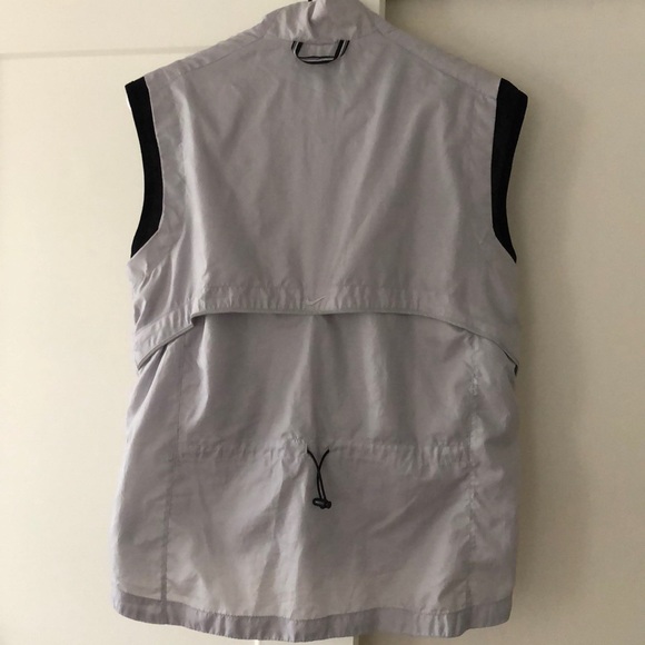 Nike women’s running vest - Picture 4 of 4